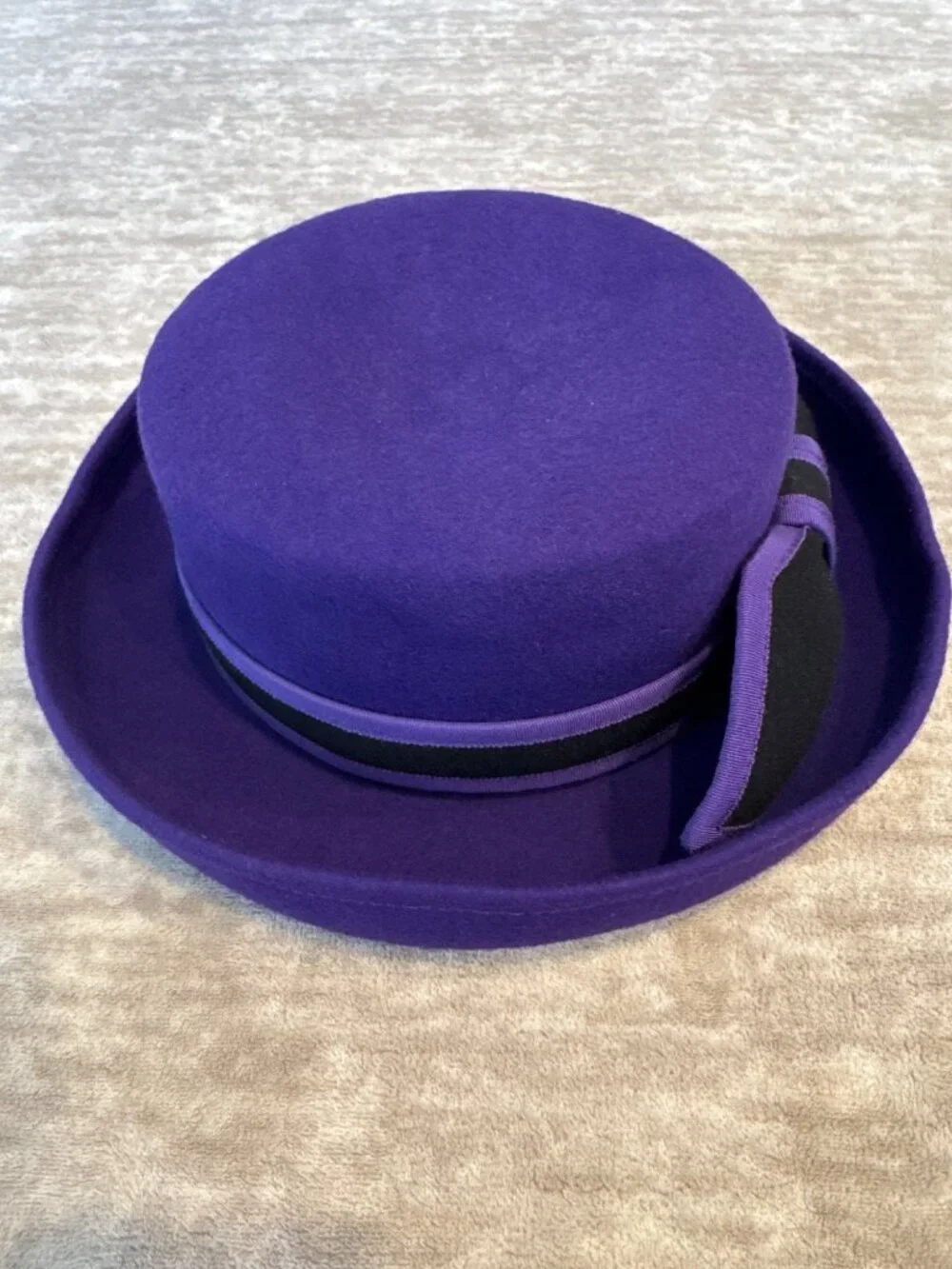 Vtg Purple Wool Bowler Hat Black Ribbon Made USA Compagne International Express